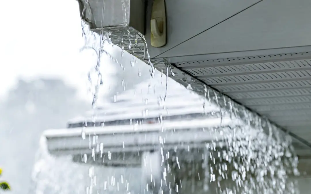 5-Inch vs 6-Inch Gutters: What’s the Right Rain Gutter Size for Your Home?